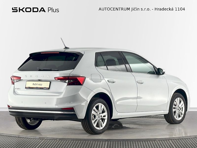 Škoda Fabia (2025) 1.0TSI 85kW Top Selection - fotka 2 z 31