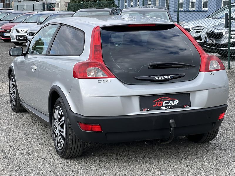 Volvo C30 1.6D ABS KLIMATIZACE TAŽNÉ - fotka 5 z 35