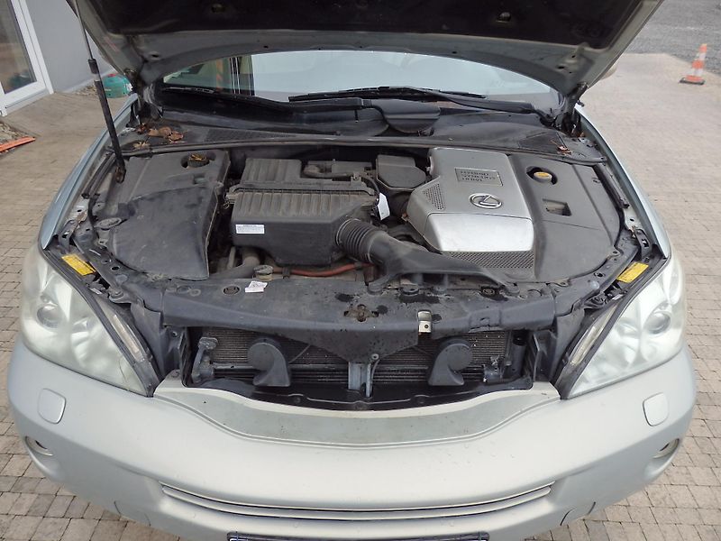 Lexus RX 400h 3.3i 200 kW DIGI. KLIMA - fotka 13 z 16
