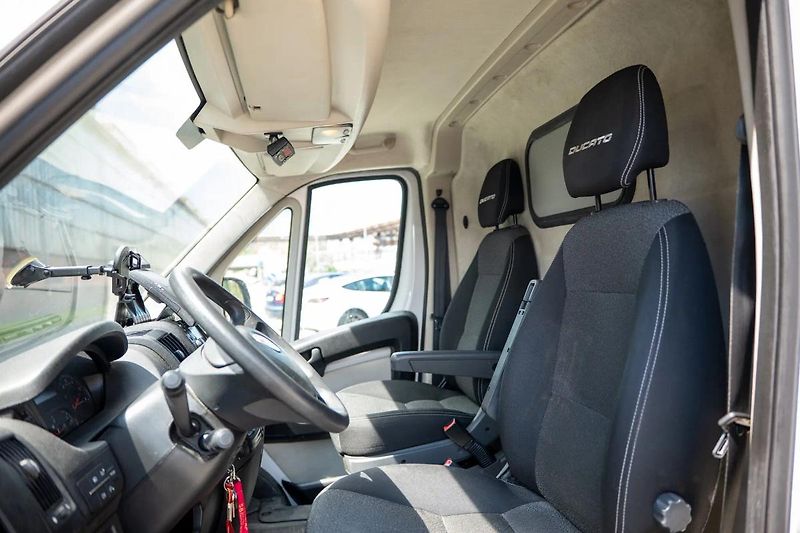 Fiat Ducato 2.3 130 kW / Chladící nástavba - fotka 13 z 28