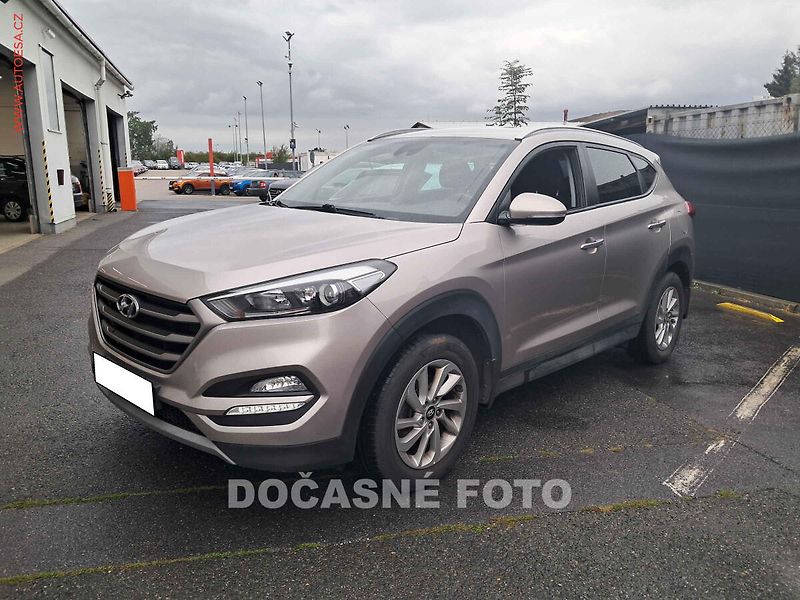 Hyundai Tucson (2017) 1.7 CRDi, ČR, servis.kniha - fotka 1 z 3
