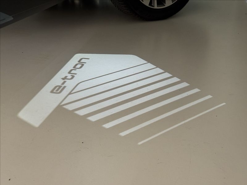 Audi Q4 e-tron 45 Quattro 195kW LED Matrix - fotka 48 z 49