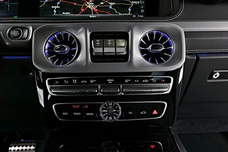 Mercedes-Benz Třídy G G63 4x4 / NIGHT II / TV / BURM - fotka 19 z 25