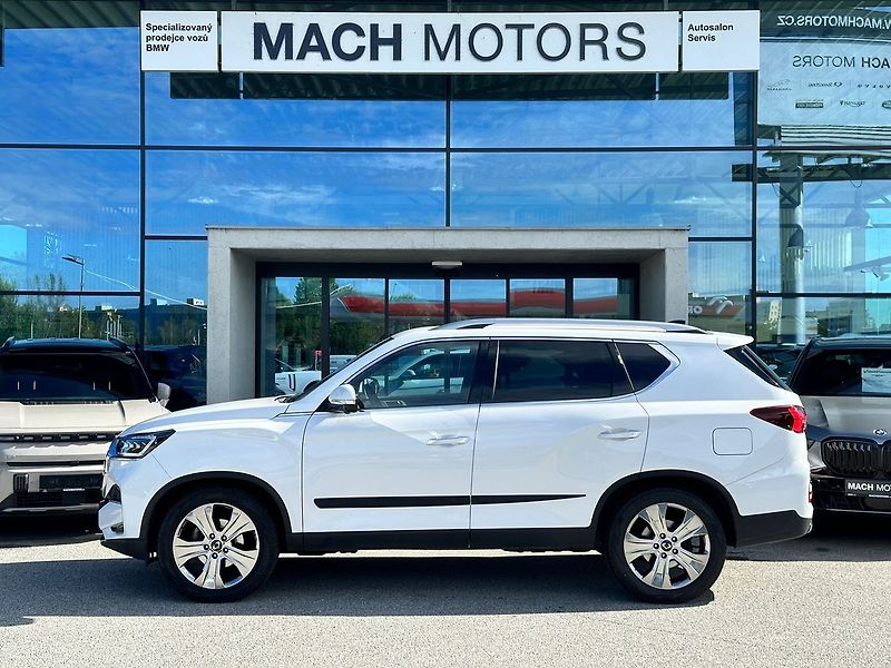 SsangYong Rexton Premium AWD - fotka 6 z 14