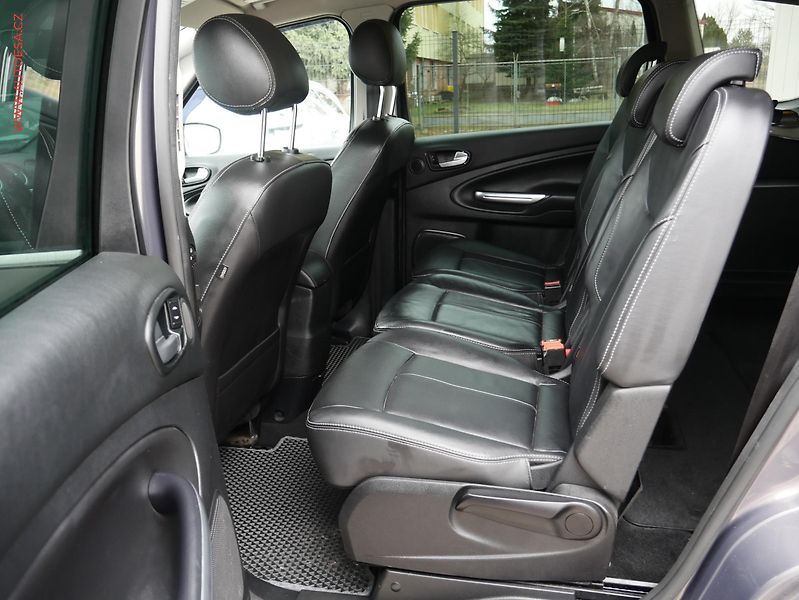 Ford S-MAX (2012) 2.0 TDCi, AC, temp - fotka 9 z 18