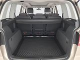 Volkswagen Touran (2012) 1.4 TSI, Automat, Navi - náhled 14