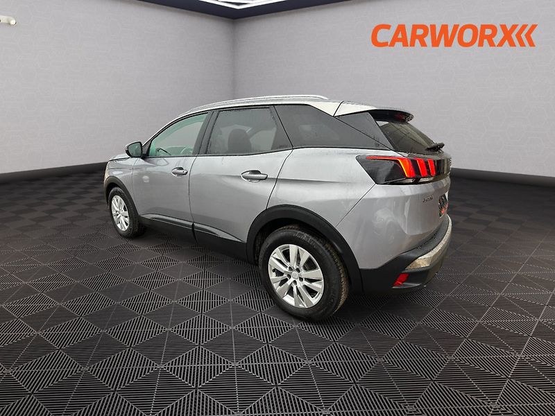 Peugeot 3008 (2019) 1,5HDI Automat 96kw Active - fotka 5 z 8