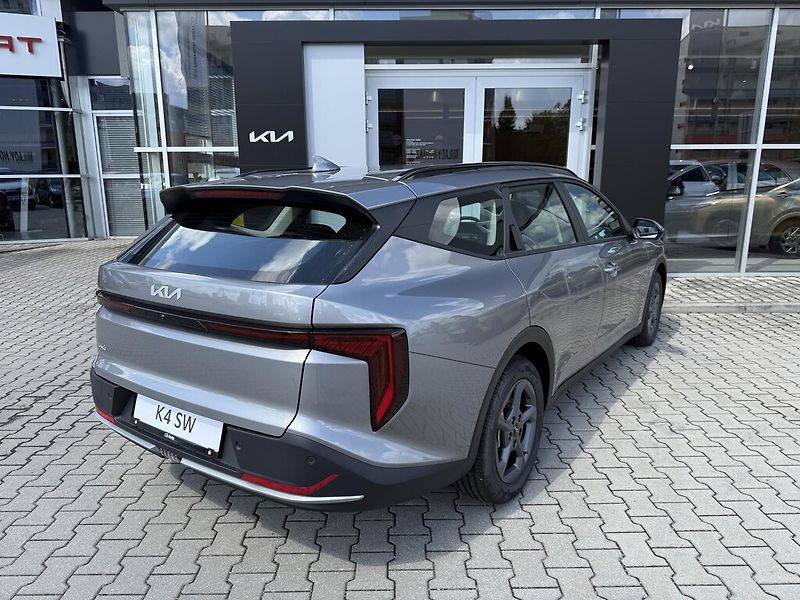 Kia K4 Sportswagon (2026) 1,6 T-GDi 7DCT 110 kW SPIN - fotka 3 z 6