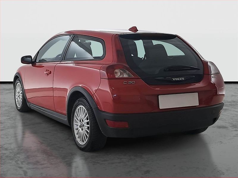 Volvo C30 (2007) 2.0 D, Eko.zaplacen, po STK - fotka 4 z 17