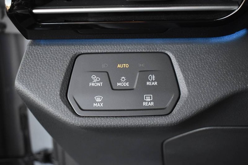 Volkswagen ID.5 (2023) Pro 150kW 82kWh,MATRIX - fotka 14 z 23