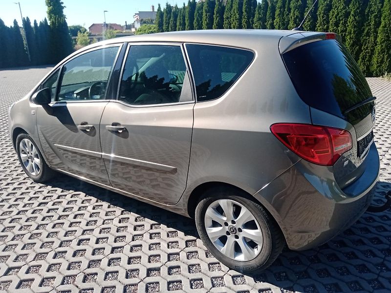 Opel Meriva 1.4 LPG 88 KW - fotka 2 z 19
