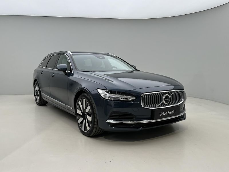 Volvo V90 T6 AWD RECHARGE CORE AUT 1.maj - fotka 8 z 47