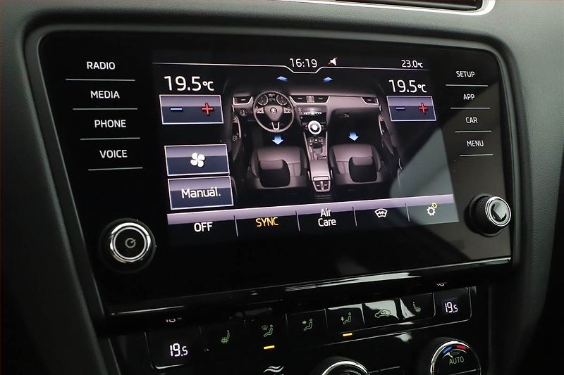 Škoda Octavia (2019) 1.5 TSI G-TEC, Automat - fotka 15 z 19