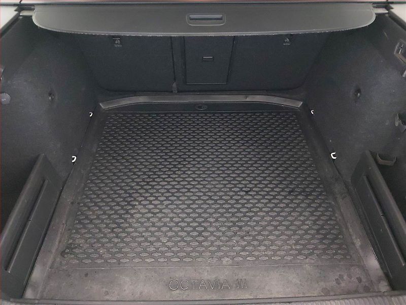 Škoda Octavia (2017) Style Plus 2.0 TDI, Automat - fotka 14 z 17