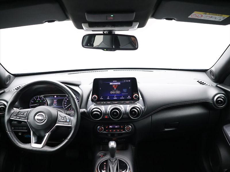 Nissan Juke 1,0 DIG-T Automat CZ Tekna DPH - fotka 29 z 37