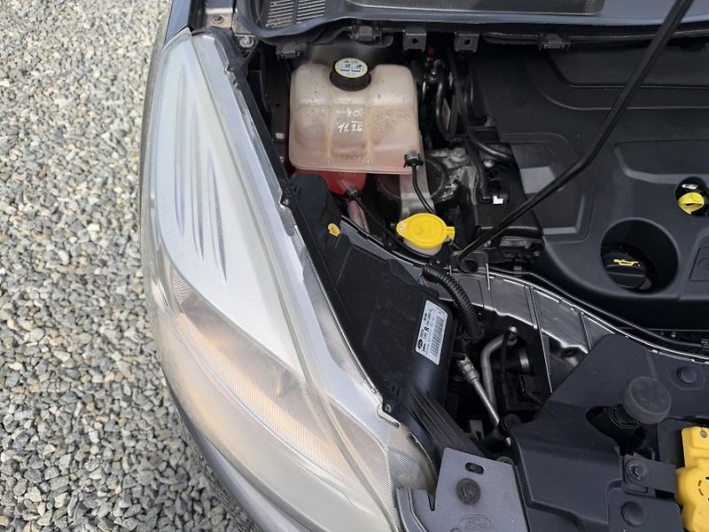 Ford Kuga 2.0TDCi 140PS 162TKM SERVIS!!! - fotka 83 z 162