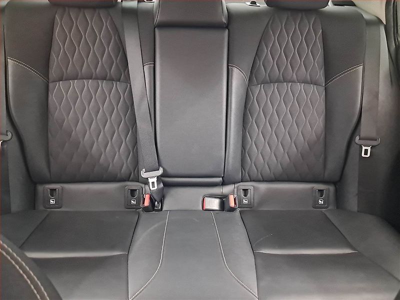 Toyota Corolla (2019) Executive 1.8 Hybrid, Automat - fotka 10 z 18