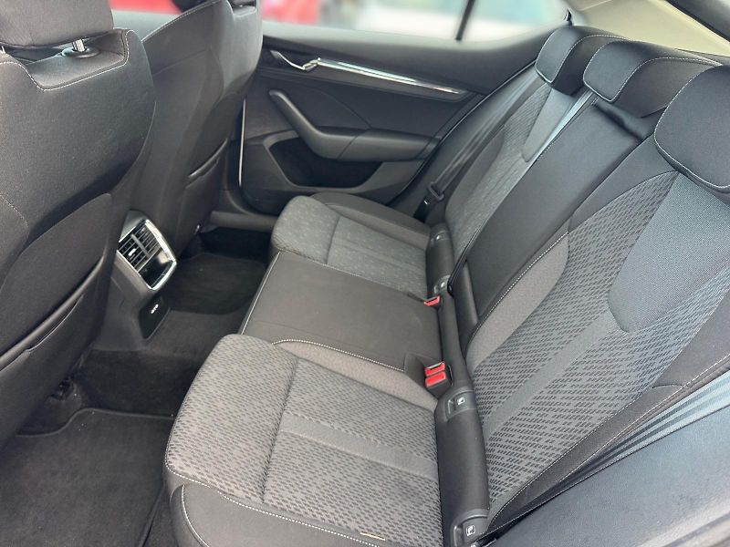 Škoda Octavia (2022) STYLE 1.5TSI 110kW CZ DPH - fotka 8 z 11