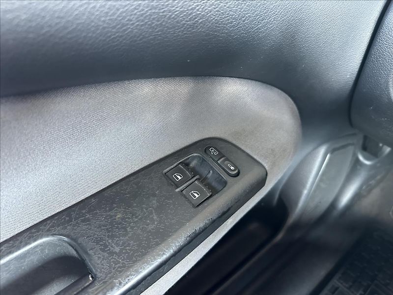 Škoda Octavia 1,9 TDI Elegance - fotka 16 z 17