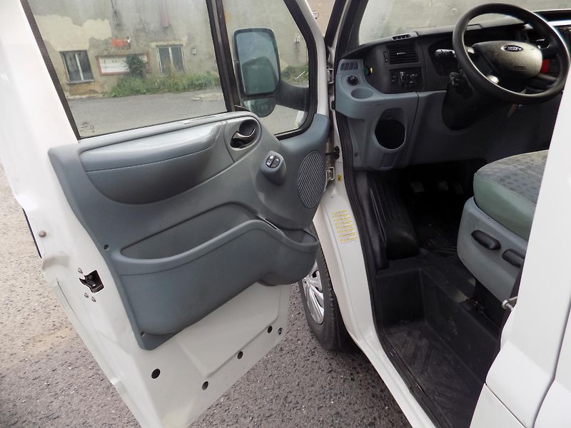 Ford Transit (2011) 2,4 103KW 7 MÍST 3 STR.SKLÁPĚČ - fotka 11 z 50