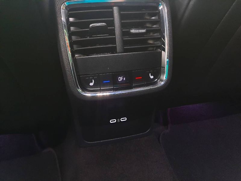Škoda Octavia (2022) Combi Style Plus 2.0 TDI (110k - fotka 23 z 28