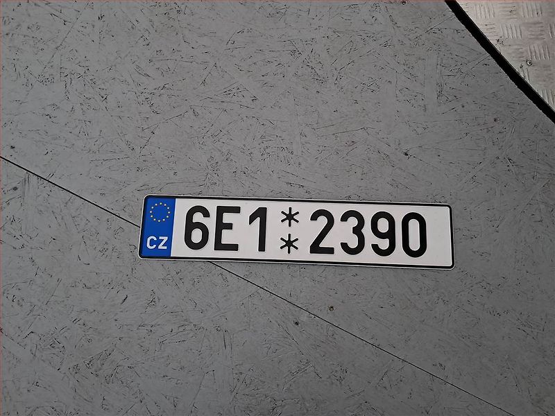 Citroën Berlingo (2018) Feel 1.6 VTi, 5Míst, ČR - fotka 16 z 17