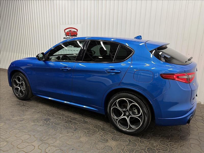 Alfa Romeo Stelvio VELOCE 154kW Q4 - fotka 5 z 44