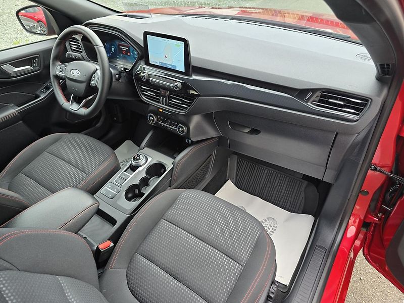 Ford Kuga 140kW 4x4 AWD ST-LINE -DPH - fotka 11 z 43