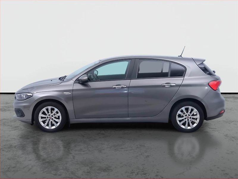 Fiat Tipo (2017) 1.4 16V, Serv.kniha, Navi - fotka 3 z 14