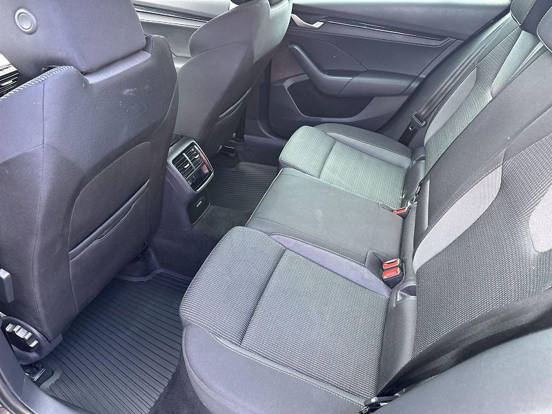 Škoda Octavia (2026) Combi 1.5 TSI DSG Selection - fotka 8 z 33
