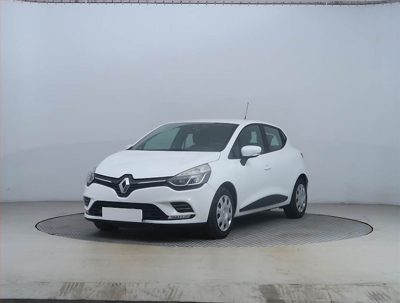 Renault Clio (2017) 1.2 16V, Tempomat - fotka 2 z 14