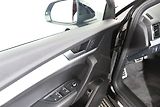 Audi Q5 Sline 40 TDI quattro Stronic - náhled 16