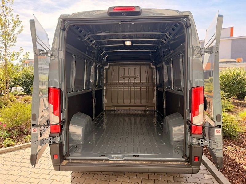 Fiat Ducato 2,2 MTJ 140k 6°MT Van 3,5 t L3 - fotka 13 z 13