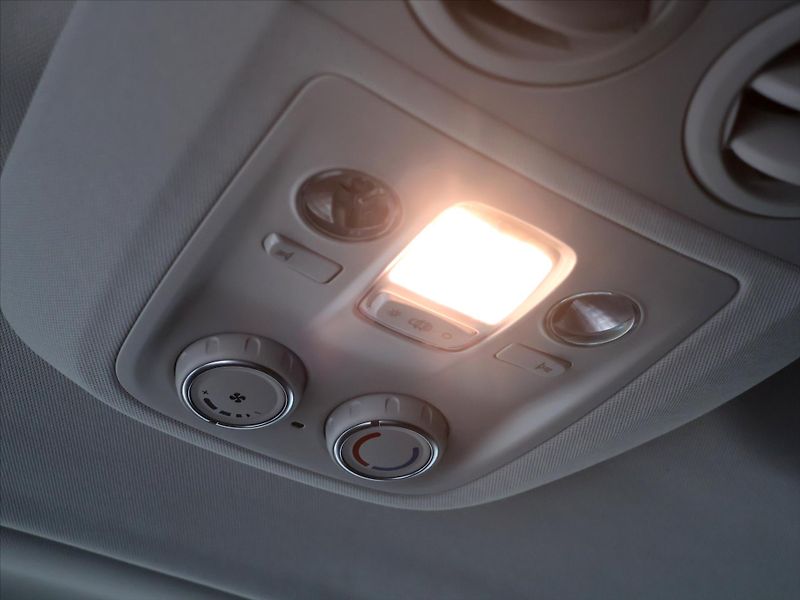 Toyota ProAce 2.0 D-4D L1 Family Man CZ - fotka 17 z 34