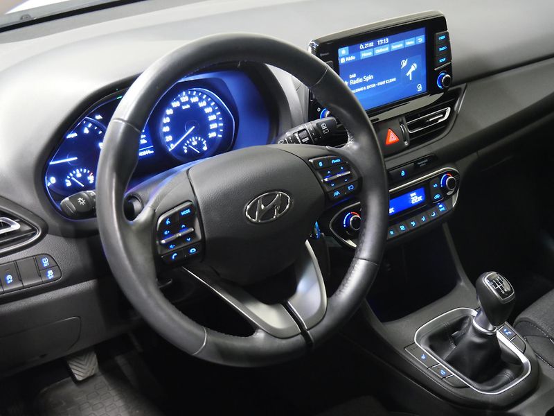 Hyundai i30 - fotka 14 z 26