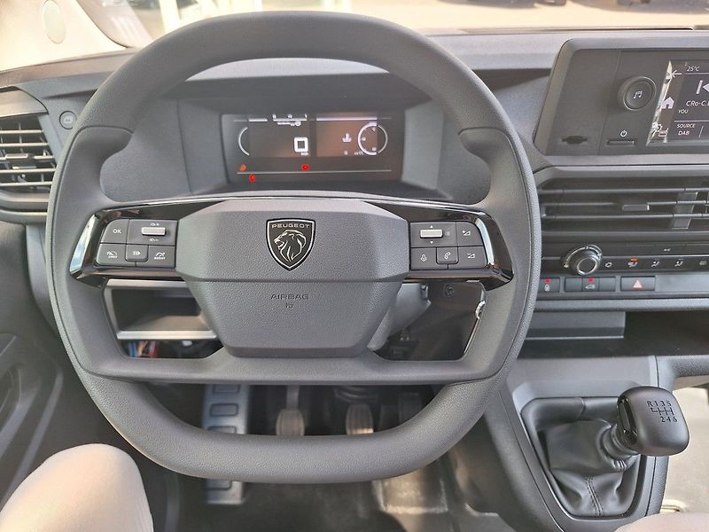 Peugeot Expert (2026) FG L2 2.2 BHDi 150k MAN6 - fotka 18 z 18