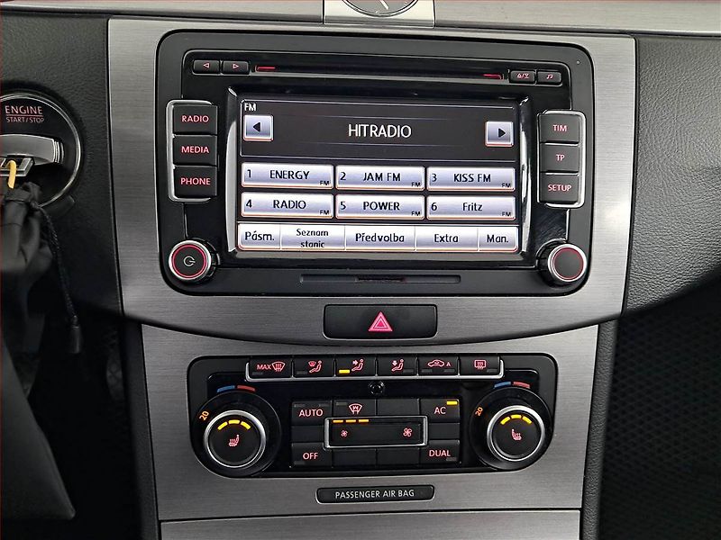 Volkswagen Passat (2011) 2.0 TDI, Serv.kniha, Tempomat - fotka 12 z 17