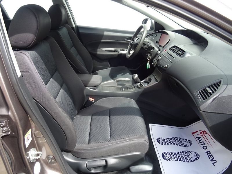 Honda Civic (2010) 1.4i,73kW,NovéČR,klima - fotka 12 z 21