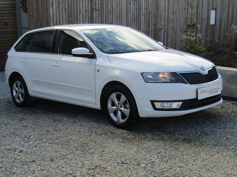 Škoda Rapid (2015) 1.2 TSI 77kW  TOP QUALITY - fotka 7 z 37