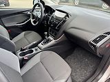 Ford Focus (2011) 1.6i Ti-VCT Klima Winter Paket - náhled 15
