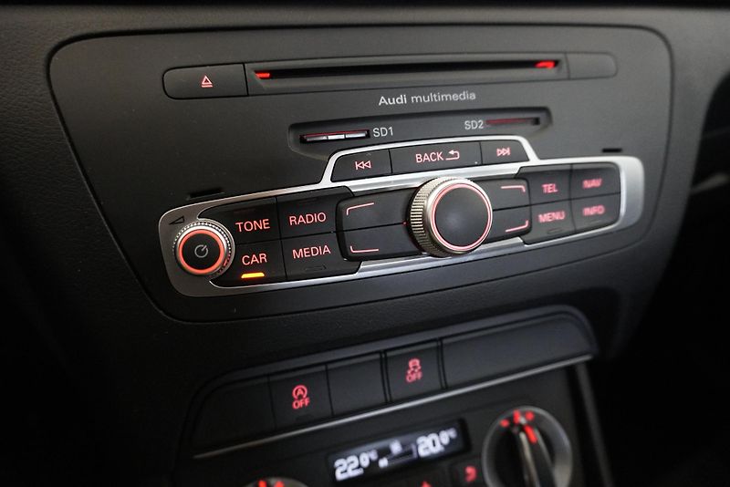 Audi Q3 2.0 TDI 130kW QUATTRO S-TRONIC - fotka 20 z 32