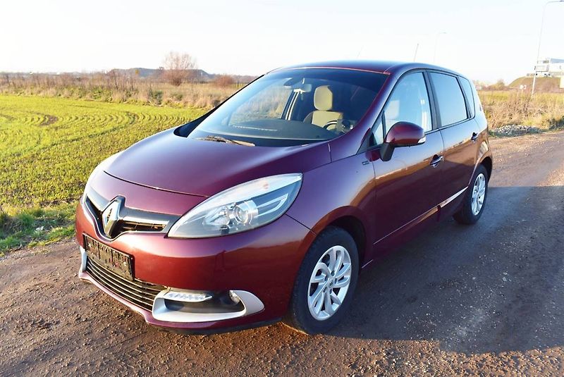 Renault Scénic 1,2 Tce PARIS,NAV,TZ,AKCE! - fotka 1 z 17
