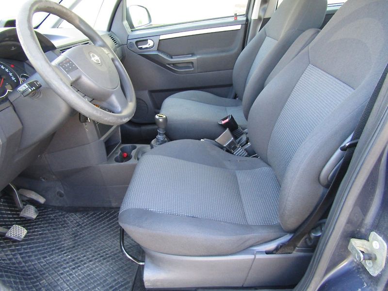 Opel Meriva (2009) 1.7 CDTi 74kW - fotka 19 z 35