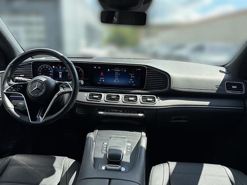 Mercedes-Benz GLE 300d 4M - fotka 11 z 16