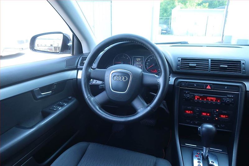 Audi A4 (2006) 2.0 TDI, Automat, Tempomat - fotka 7 z 17
