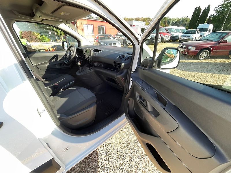 Toyota ProAce 1.5D-4D 75kW*L2H1*CZ*146tisKM - fotka 16 z 22