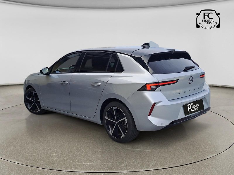 Opel Astra (2025) 1.2 Turbo 96kW GS AUT8 - fotka 7 z 15