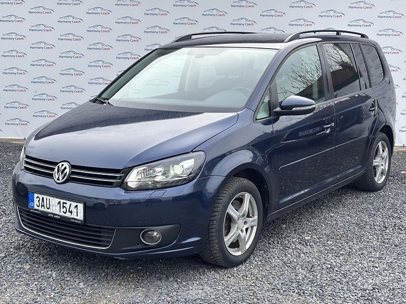 Volkswagen Touran (2013) 2.0TDI, 103kW. DSG, 7míst - fotka 3 z 16