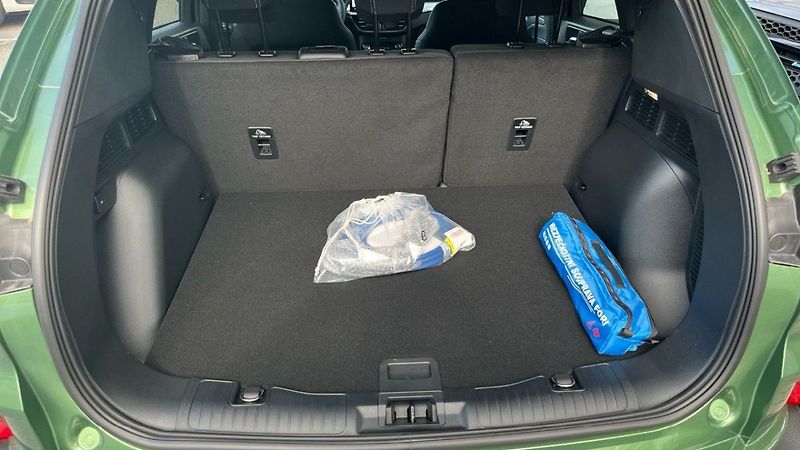 Ford Kuga 2.5PHEV, TITANIUM, CZ DPH 1MAJ - fotka 7 z 14