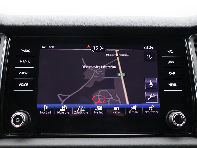 Škoda Kodiaq 2,0 TDI 140kW DSG 4X4 Style - fotka 26 z 40